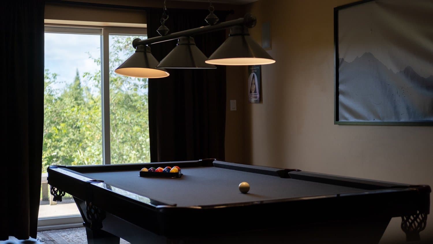 Pool table in the games room